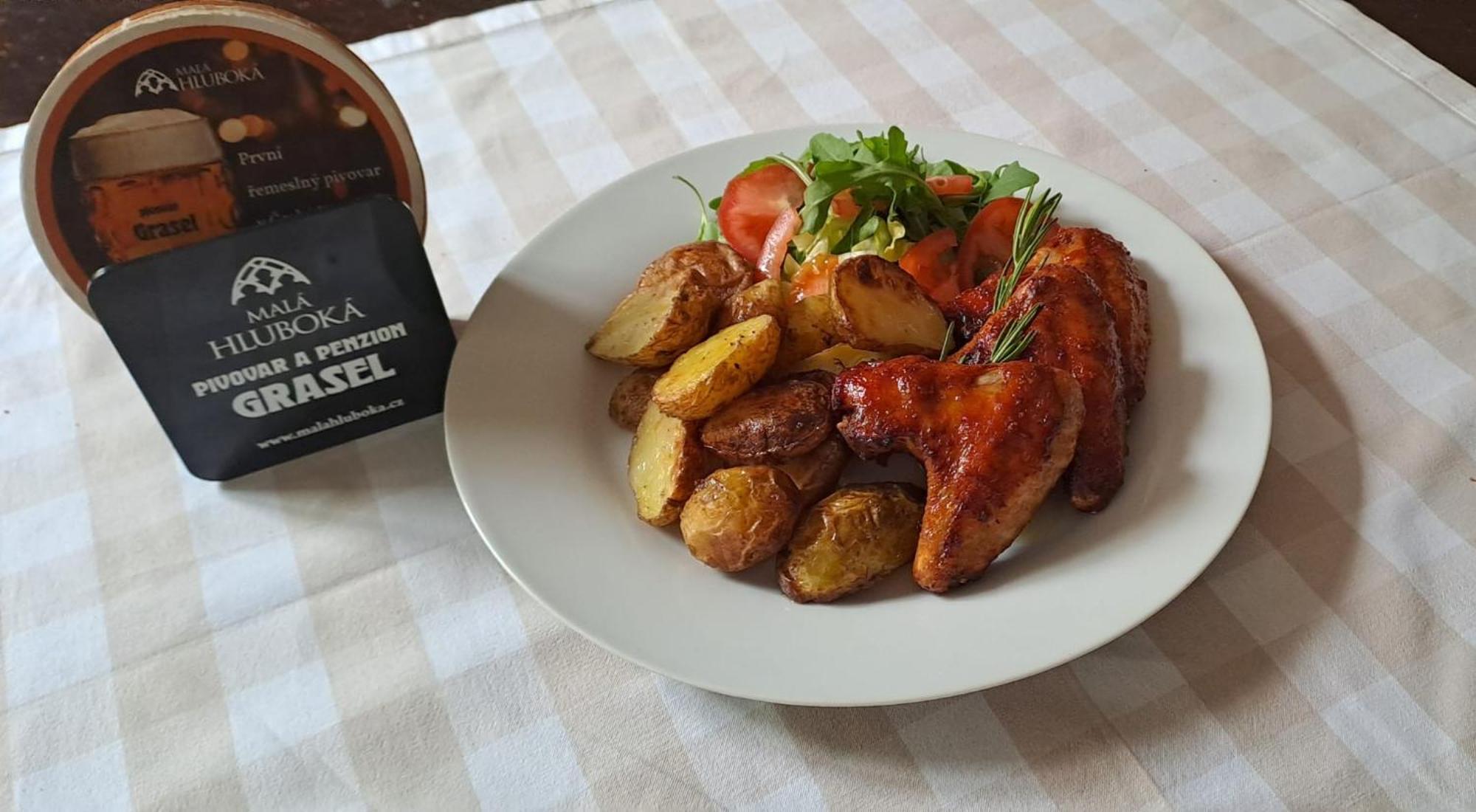 Pivovar A Penzion Grasel Český Rudolec Bagian luar foto