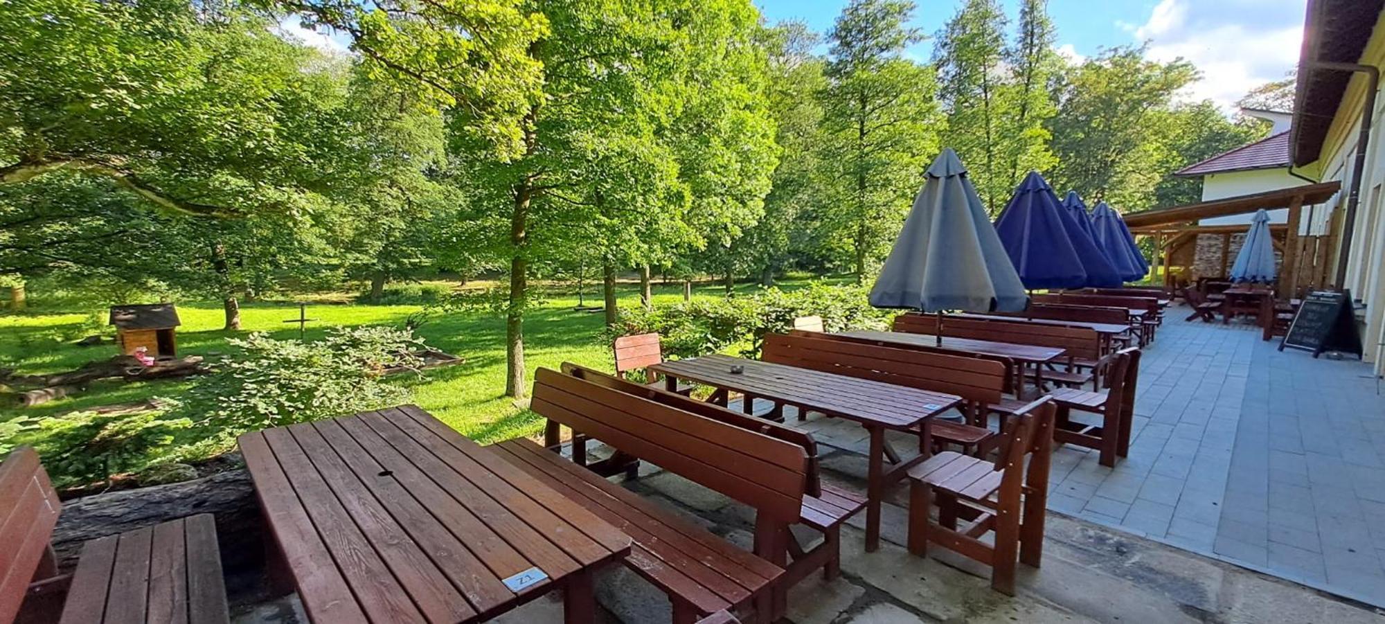 Pivovar A Penzion Grasel Český Rudolec Bagian luar foto